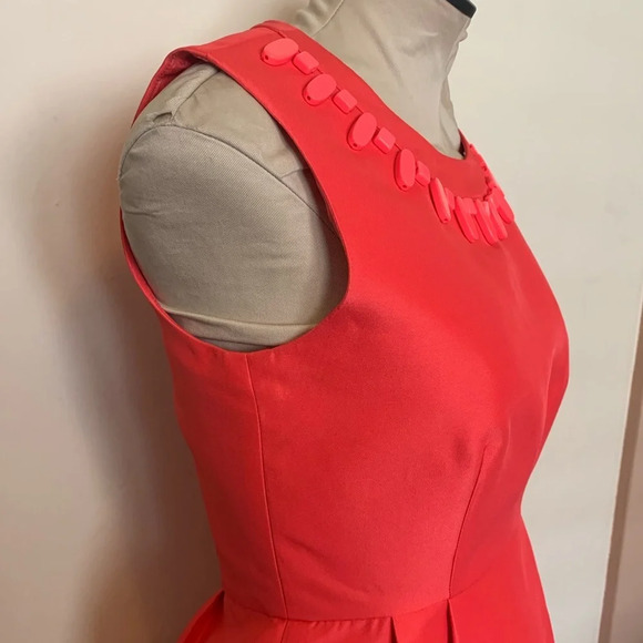 KATE SPADE NWT Mindy Embellished Sheath Dress Coral - Picture 7 of 13